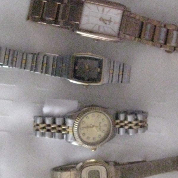 Vintage lot of 4 watches, 2 Seiko, 1 Fossil, 1 Pierre Nicol.  unknown working condition, for parts, upcyling, jewelry making, other.