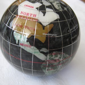 Gemstone globe paper weight, 3&quot;x3&quot;, vintage, pre-owned in perfect condition. To keep, to gift.