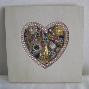 Jewelry collage framed heart, Valentine&#39;s, Mother&#39;s day gift, hand made.