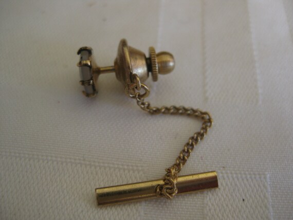 Cuff links and tie clip set, gold tone with white… - image 6