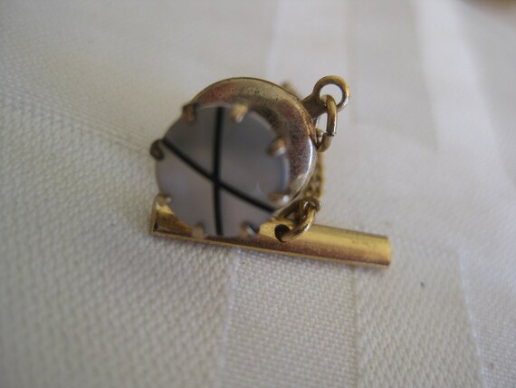 Cuff links and tie clip set, gold tone with white… - image 5