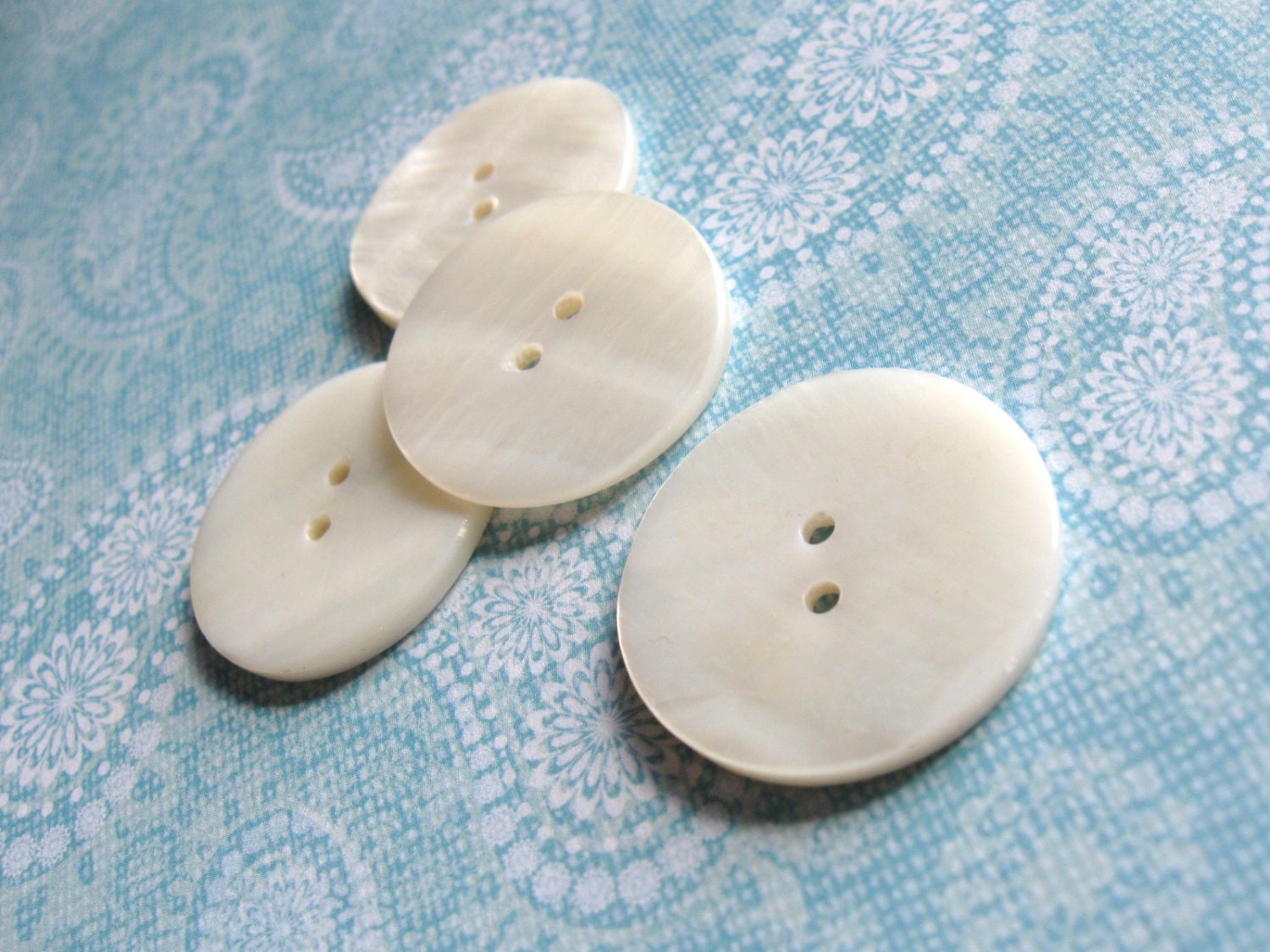 8PCS pearl flat back replacement buttons for coats pearl buttons for sewing