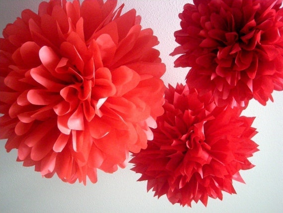 ROSE RED tissue paper pompoms / wedding decorations / primary firetruck queen of hearts little red riding hood first birthday party decor Il_570xn