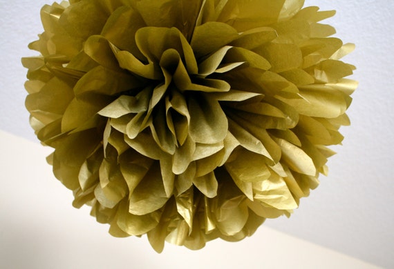 METALLIC GOLD tissue paper pompom / new year's eve nye wedding decorations golden anniversary party dessert candy bar decor spa party Il_570xn