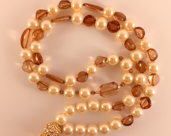 Llavero de cuentas: joyería de oficina de ámbar, blanco y dorado, regalo de Navidad para ella.