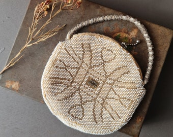 small antique beaded purse - cream and silver tiny evening bag with zip - 1920s 1930s fashion