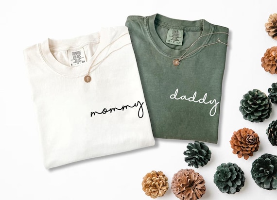 Comfort Colors®Mommy and Daddy Shirts,Mommy and Daddy Tees,Mom Dad Pocket Tee, Cute Mom Dad Shirts,Pregnancy Reveal Tees,Matching Tees Shirt
