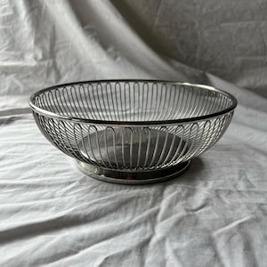 Vintage Alessi Italian wire bread basket or fruit bowl | 18/10 stainless steel mid century modern design