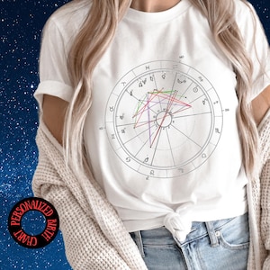 Camiseta personalizada con carta natal astrológica de Comfort Colors ®, diseño del zodiaco personalizado, regalo de horóscopo único, impresión elegante del mapa estelar