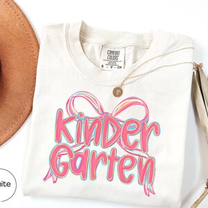 Comfort Colors® Kindergarten Lehrerin Shirt, Kindergarten Shirt, Kindergarten Shirt, Kinder Crew, Kindergarten Lehrerin Schulanfang Shirt, Pre-K Lehrerin