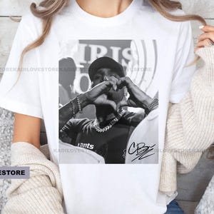 Chris Brown t-shirt love Chris Brown breezy bowl 20 Tour shirt Chris Brown print t-shirt Chris Brown merch Chris Brown concert gift heart