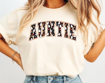 Comfort Colors Retro Halloween Auntie Shirt, Spooky Ghost Tee