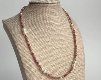 Natural Stone Freshwater Pearl Beaded Necklace
