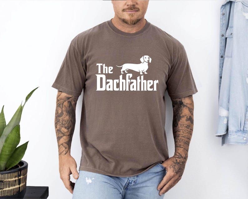 The Dachfather Comfort Colors Shirt,Dachshund Dad Shirt,Wiener Dog Shirt,Father's Day Dachshund Dad Gift Tshirt,Dachshund Dog Owner Men Tee bild 3