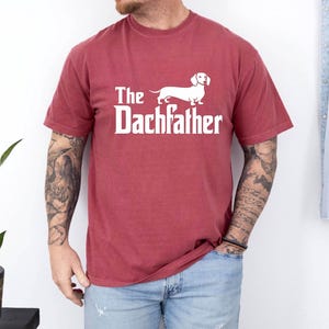 The Dachfather Comfort Colors Shirt,Dachshund Dad Shirt,Wiener Dog Shirt,Father's Day Dachshund Dad Gift Tshirt,Dachshund Dog Owner Men Tee bild 5