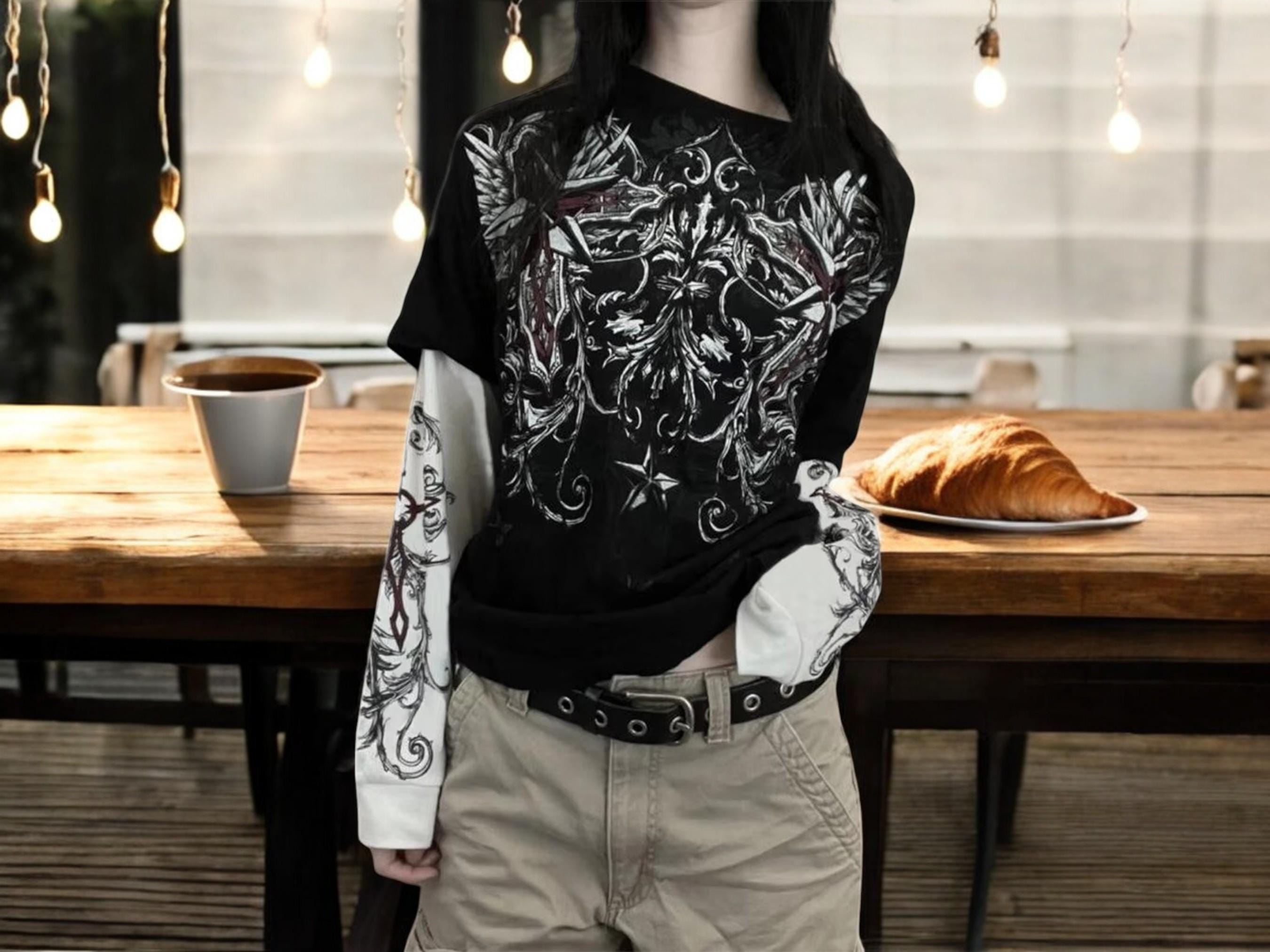 トップス Multi-layered long sleeve Gothic y2k Y2K Gothic Graphic Long-sleeve T-shirt | Fairy Grunge Top - Etsy