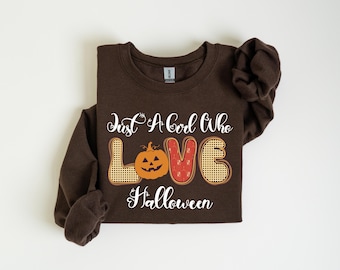 Halloween Sweatshirt, Halloween Swaetshirt, Halloween Hoodie, Cute Fall Sweatshirt, Women's Halloween Tee, Pumpkin Season Tee