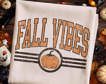Fall Vibes Shirt, Comfort Colors Pumpkin Season Tee, Retro Varsity Fall T-Shirt, Cozy Autumn Graphic Tee, Thanksgiving Outfit