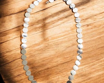 Trinny necklace, disc necklace