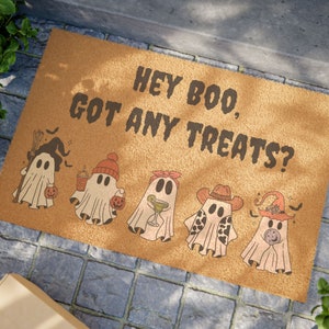 Cute Hey Boo Halloween Ghost Doormat | Halloween Welcome Mat | Front Porch Halloween Decor | Fall Doormat | Spooky Season Decorations |