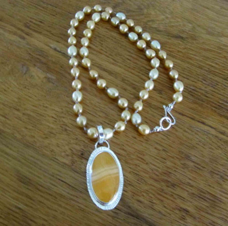 Yellow Lace Agate Sterling Silver Pendant Necklace with Hand-Knotted Pearls image 6