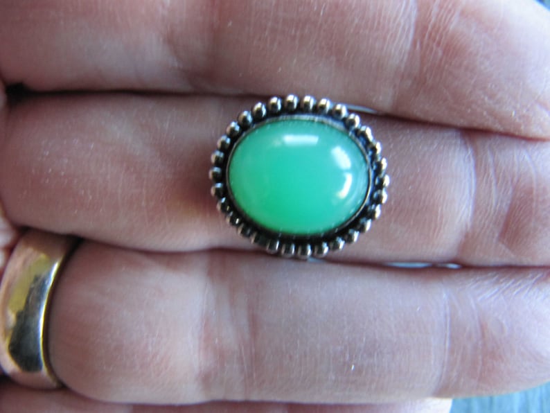 Chrysoprase Ring in Sterling Silver with Bead Wire Trim and Oxidized Finish