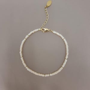Minimalist Freshwater Baroque Pearl Bracelet with 14K Gold Plated Details – Classic & Elegant, Real Pearls – Gift for Her