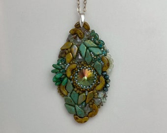 Jade, turquoise and olive beaded pendant