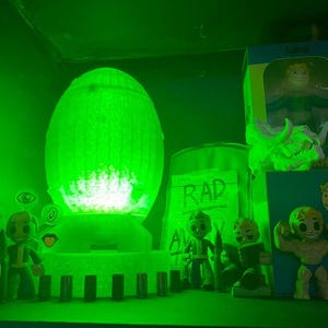 Fallout MiniNuke lamp/Storage