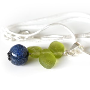 Blueberry glass lampwork pendant with 925 silver bail + metal chain Murano glass