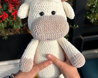 Gehäkelter Stier Plüschtier: Polaris Amigurumi, gestricktes Kindergeschenk