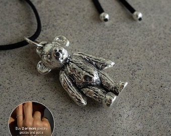 Sterling Silver Teddy Bear Pendant Necklace – Minimalist Symbolic Jewelry