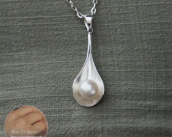 Freshwater Pearl Pendant Necklace, Sterling Silver Teardrop Frame, Minimalist Pearl Jewelry Gift