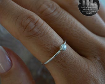 Minimalist Small Pearl Ring in Sterling Silver, Elegant Everyday Jewelry