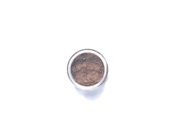 Fawn Marrón mate medio cálido ? Sombra de ojos mineral vegano ? Sombra de Ojos Natural ( Natural Eyeshadow) Sombra de Ojos Básicas ( Basic Eyeshadow) Sombra de ojos de bronceado ? Maquillaje de Ojos acabado mate