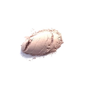 Natural Shade - Neutral Cool Undertone - Vegan Mineral Foundation | Powder Foundation | Oil Absorbing | Matte Finish | Non Comedogenic