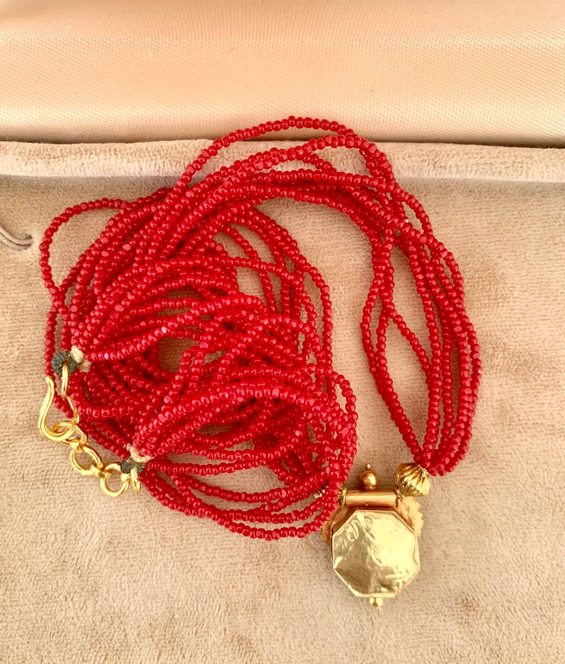 Petite Size Small, 14K South Indian GOLD Vermeil and RED Glass Seed Bead Necklace image 4