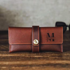 Handcrafted Leather Glasses Case - Personalized Soft Eyeglasses Pouch with Magnetic Clasp, Custom Leather Glasses Cover