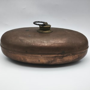Antique Copper Bed Warmer, Victorian Oval Hot Water Bottle, Early 20th Century Foot Warmer, Rustic Farmhouse Décor