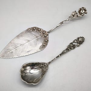 Pala para pasteles o cuchara para servir crema Hildesheimer Rose de plata maciza 800 alemana, estilo vintage. Cubiertos con diseño de rosas, pala para pasteles y cuchara para postres.