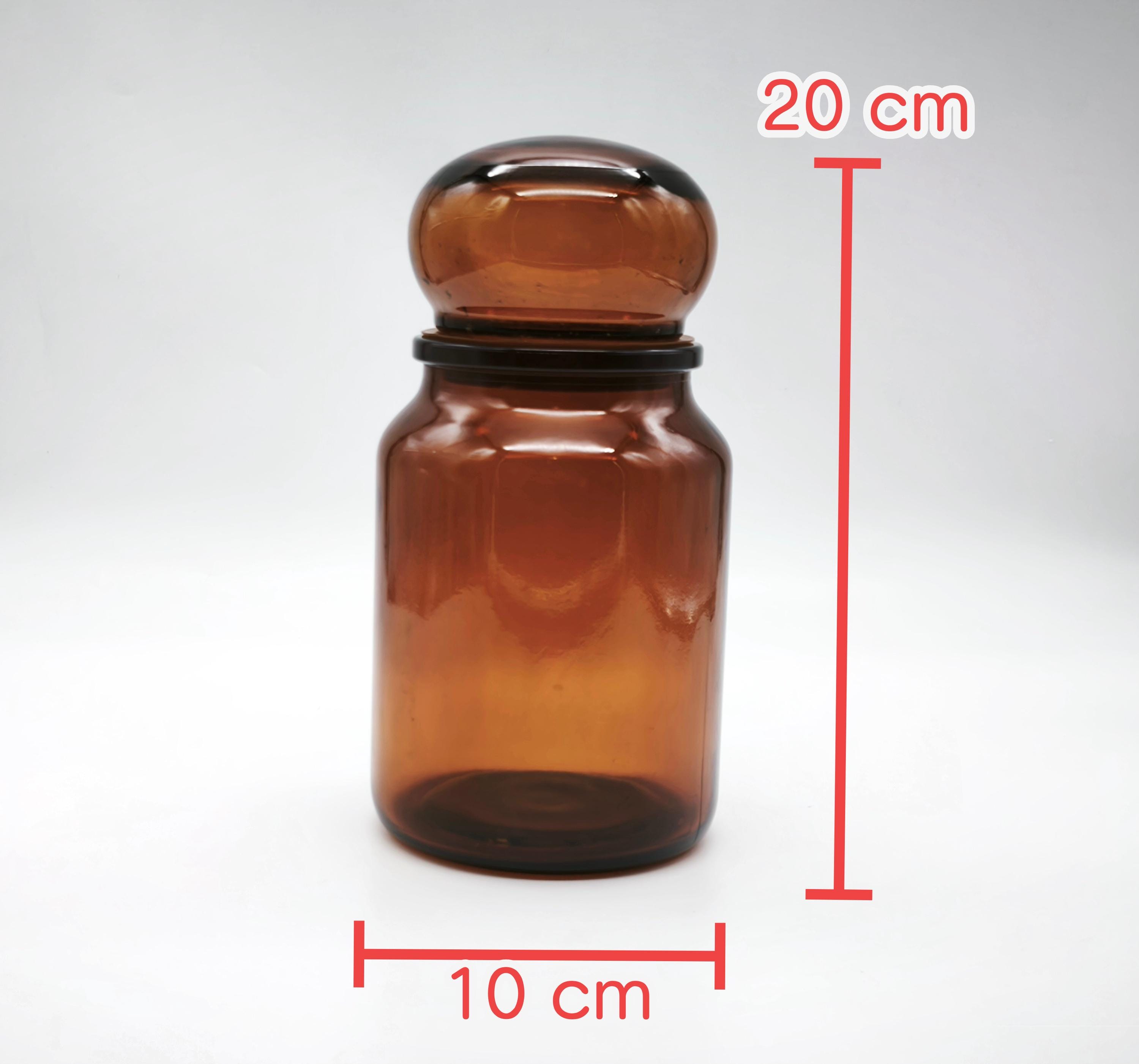 本物の薬瓶　遮光　蓋付き　ガラス瓶　ボトル　昭和レトロ　アンティーク ヴィンテージの薬瓶、蓋付き茶色のガラス瓶、琥珀色の薬瓶、装飾ガラス