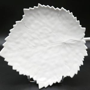 Vintage KPM Porcelain Bowl, Leaf Shaped White Dish, Antique Trinket Holdert, Large Leaf Snack Bowl, Vintage Centrepiece,  KPM Serving Dish