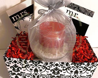 Notas de amor para el Sr. y la Sra. – Cesta de regalo romántica