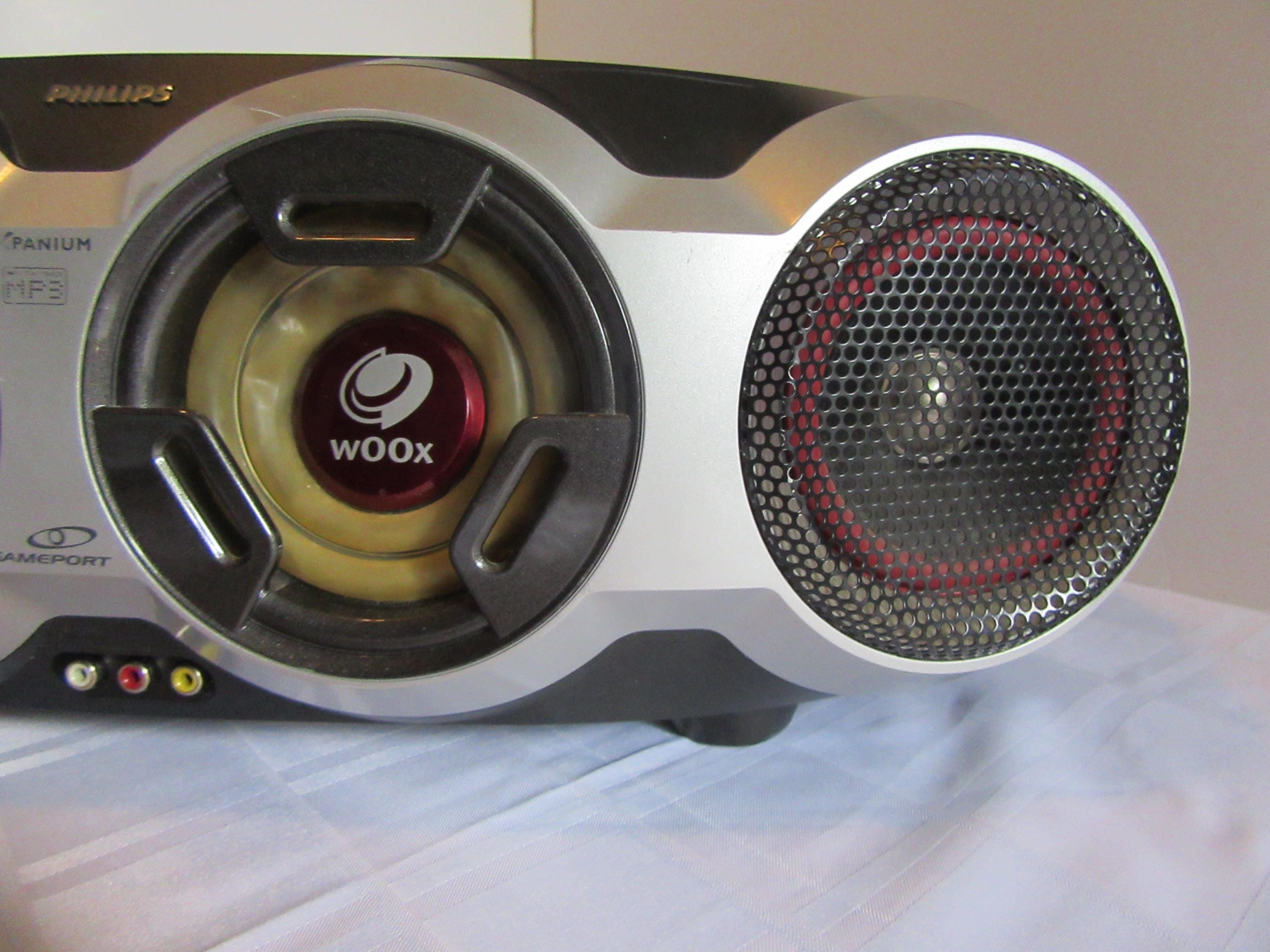 Vintage Philips AZ2558 is a CD/MP3 Boombox Radio With Remote - Etsy