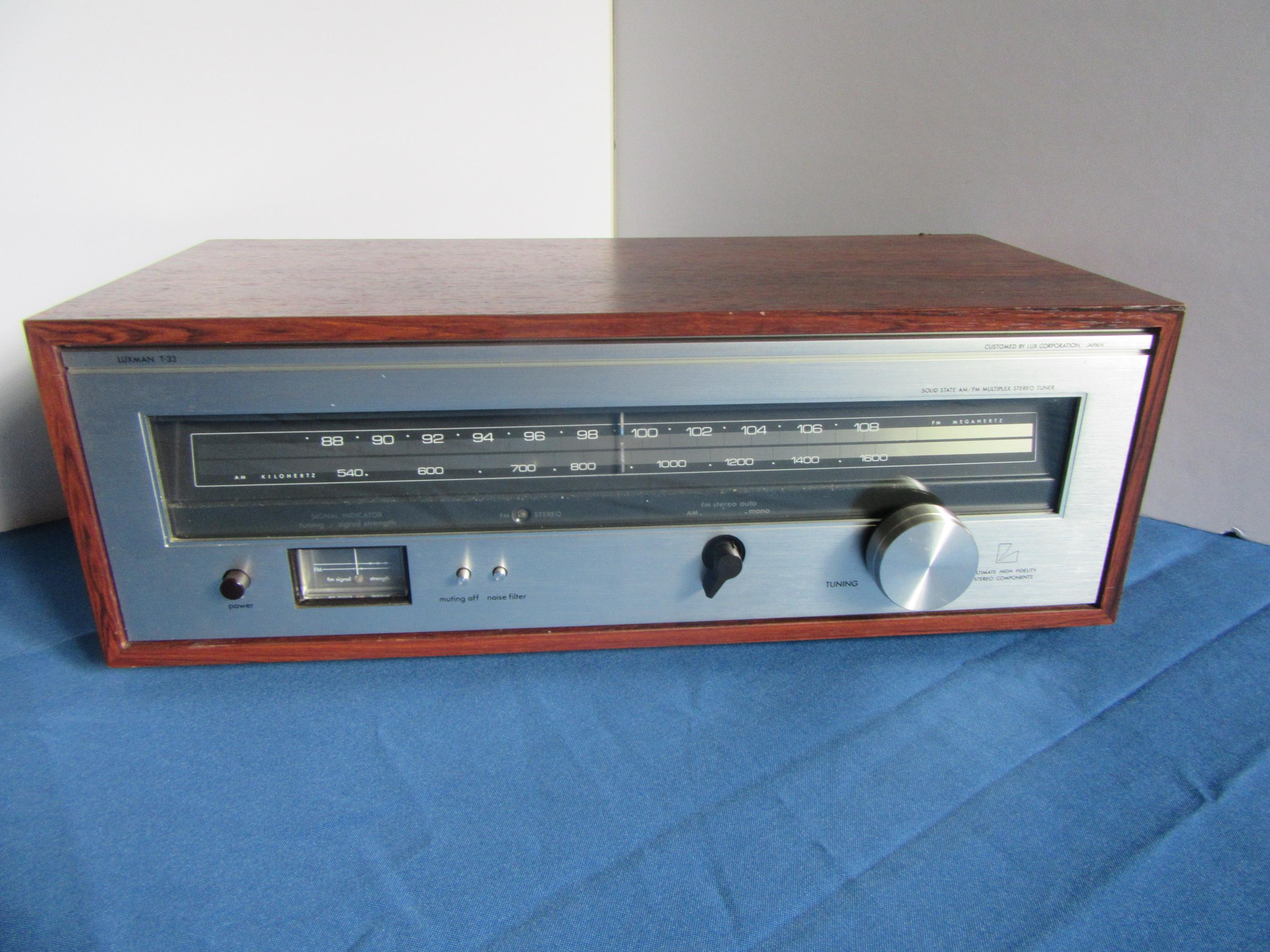 LUXMAN T-300　ラジオチューナー LUXMAN T-300V: BLUESS Laboratory
