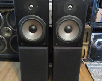Vintage  Yamaha NS-8000C Natural Sound Speakers T Audiophile Great Shape 75W/150 watts