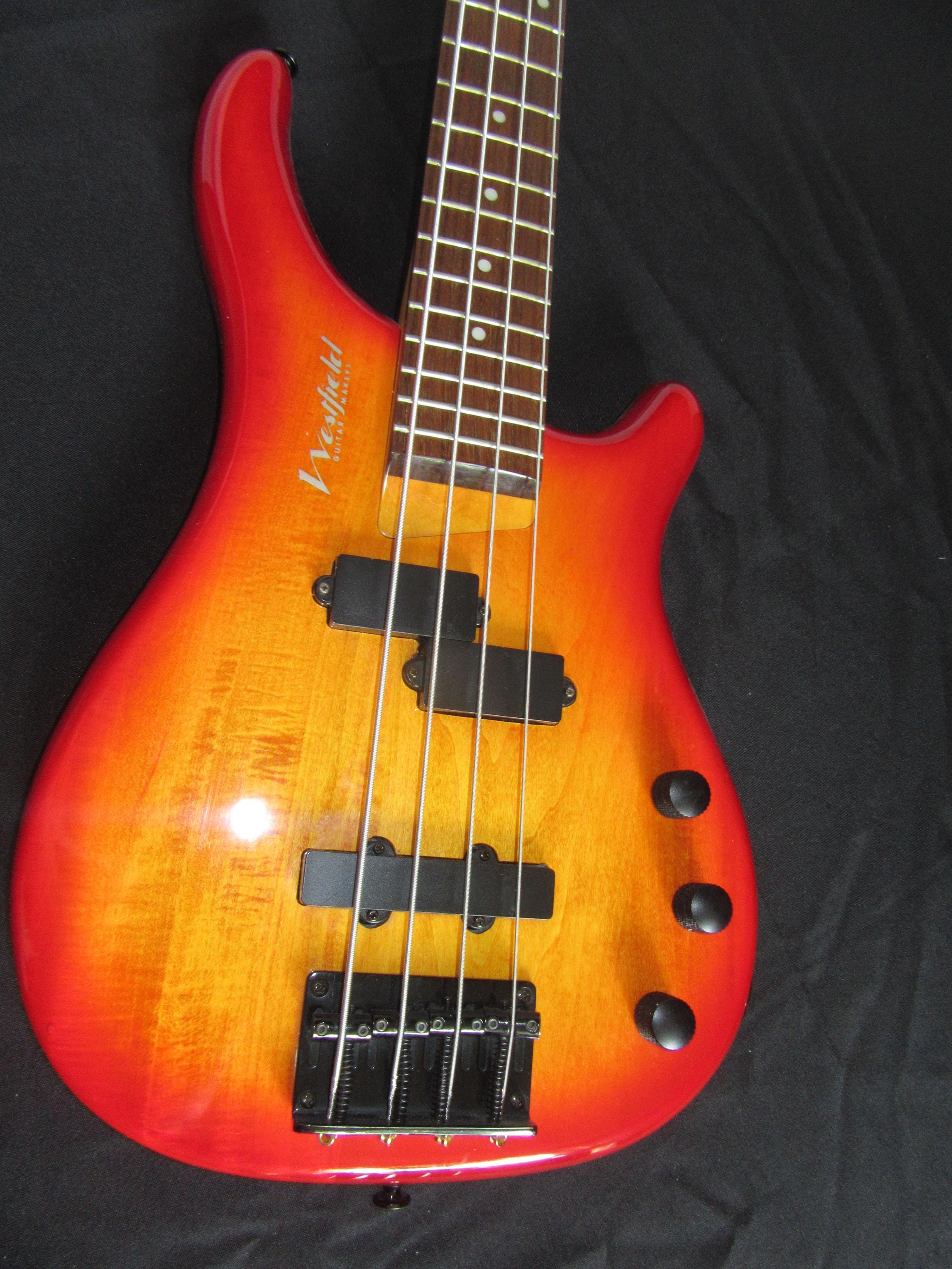 Westfield ウェストフィールド　エレキベース　ジャンク Vintage Westfield B6000 Small Bodied Bass Guitar - Etsy