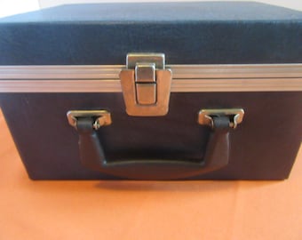 Vintage 12 Slot 8-Track Tape Holder Blue Faux Leather Hard Briefcase Carry Case