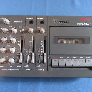 Vintage RARE MINT CONDITION Mini Studio Tascam Porta 03 MK11 (complete)