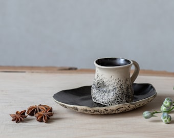 Ensemble de tasses à expresso et soucoupes en céramique faites main / Mug à expresso / Tasse à cappuccino / Tasse à matcha / Poterie mouchetée en céramique